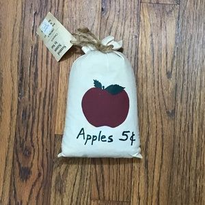 Apples 5 Cents Vintage Decor Sachet Bag
Scented Scenes by
Kitchen Dining Accent
